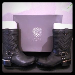 Fall boots and sweaters.... Oh my!!!!!